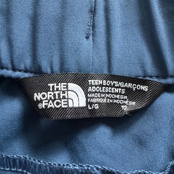 The North Face Flashdry Blue Joggers. Boys size Large - 12 - Picture 2 of 15